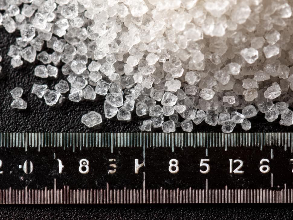 Silica sand for glass manufacturing